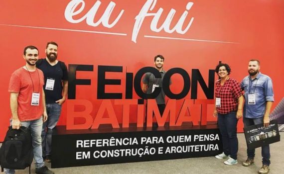 Equipe na Feicon